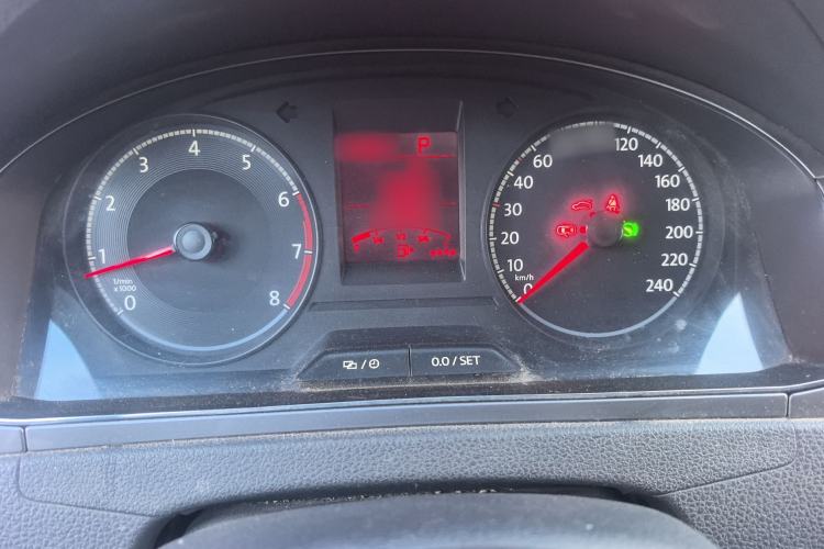 Used Volkswagen Santana 2016 1.6L Automatic Comfort Edition