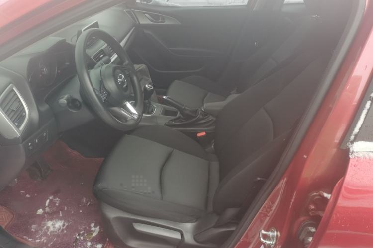 Used Mazda Mazda 3 Axela 2017 Sedan 1.5L Manual Comfort Model Emission Standard China V
