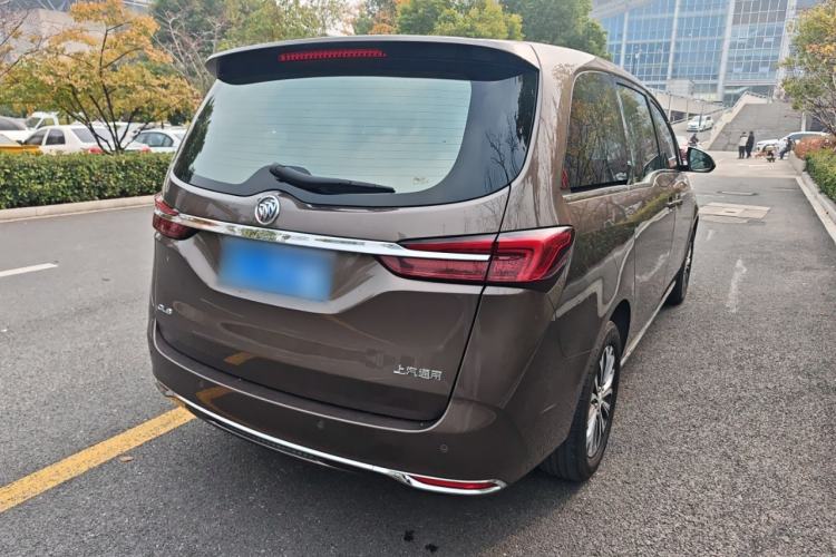 Used Buick GL8 2023 Land Executive Class Comfort Model