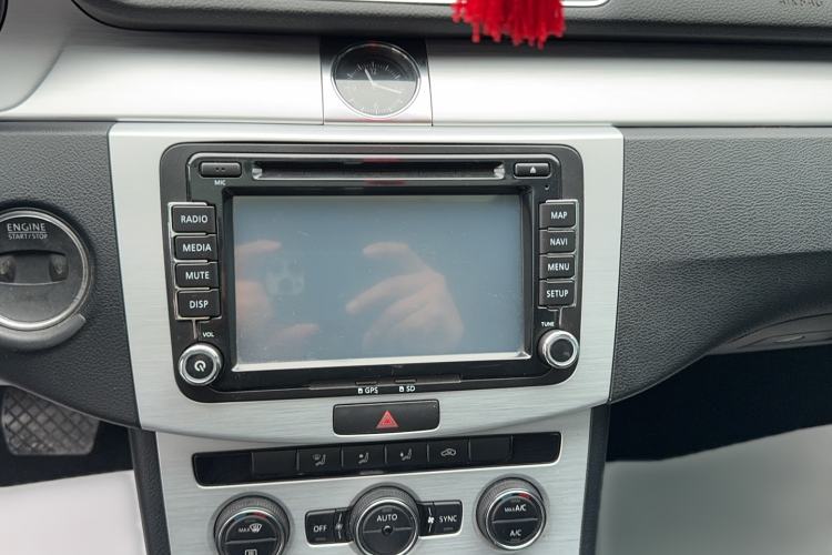 Used Volkswagen Magotan 2015 1.8TSI Advanced Model
