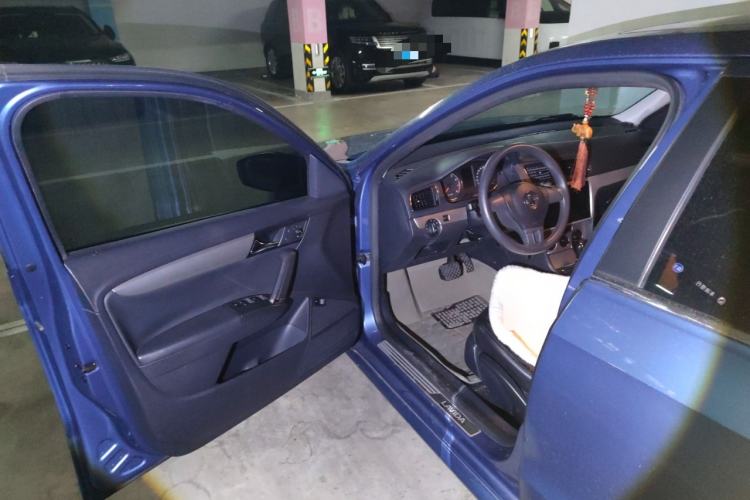 Used Volkswagen Lavida 2013 1.6L Automatic Comfort Edition