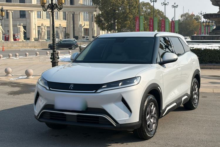 Used BYD Yuan UP 2025 Model 301KM Leading Version
