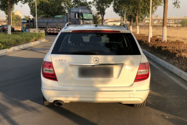 Used Mercedes-Benz C-Class 2011 C 200 Fashion Travel Edition