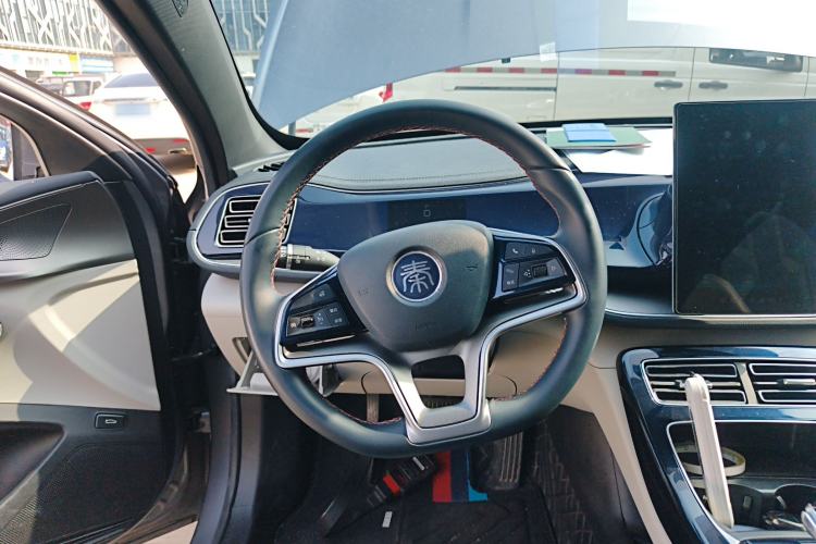 Used BYD Qin PLUS 2023 Champion Edition EV 510KM Leading Model