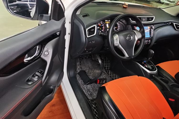 Used Nissan Qashqai 2016 2.0L CVT Elite Edition
