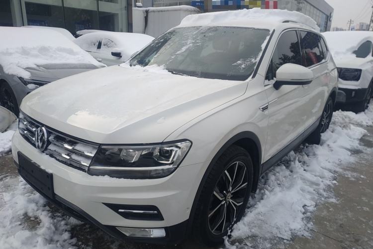 Used Volkswagen Tiguan L 2019 Revised 330TSI Automatic Two-Wheel Drive Smart & Luxury Edition China VI Standard
