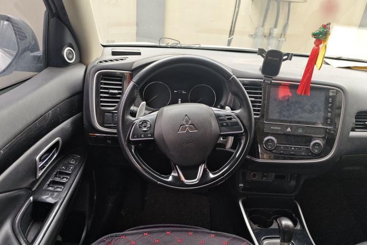 Used Mitsubishi Outlander 2018 2.4L 4x4 Elite Edition 5 Seats
