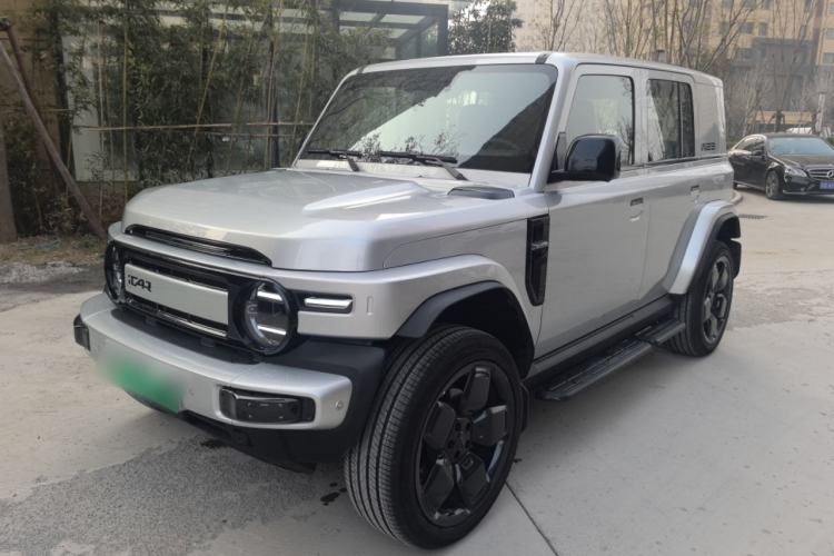 Used  V23 2025 501 Four-Wheel Drive Intelligent Driving Version
