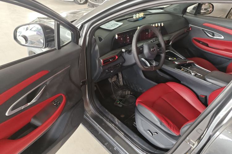 Used Changan UNI-T 2020 1.5T Prestige Version
