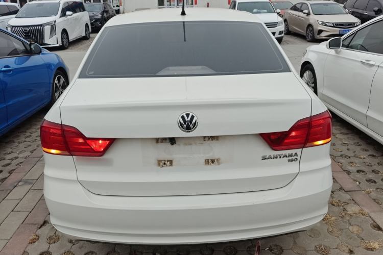 Used Volkswagen Santana 2016 1.6L Manual Fashion Edition