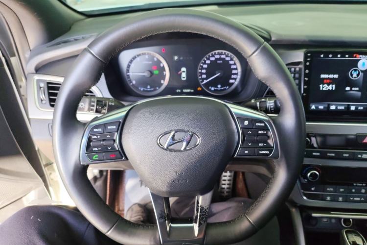 Used Hyundai Sonata 2015 1.6T GLX Advanced Model