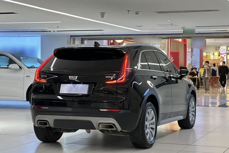 Used Cadillac XT4 2021 28T Two-Wheel Drive Leading Version