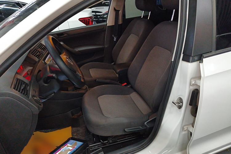 Used Volkswagen Santana 2016 1.6L Automatic Fashion Edition
