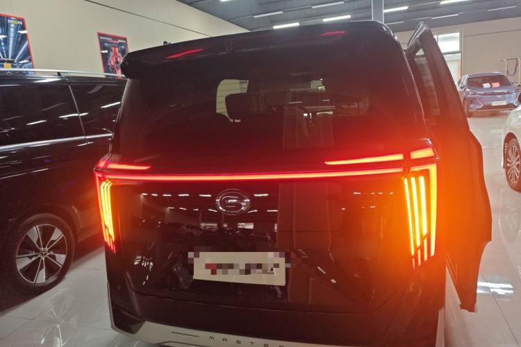 Used GAC Trumpchi M8 2023 Zongshi Series Dual-Motor YuZun Edition