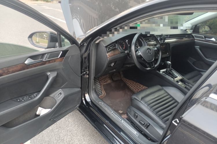 Used Volkswagen Magotan 2019 330TSI DSG Luxury Version China VI Standard
