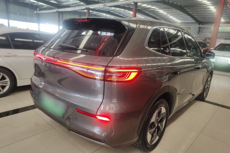 Used  E5 2024 530 km Exploration+ Version
