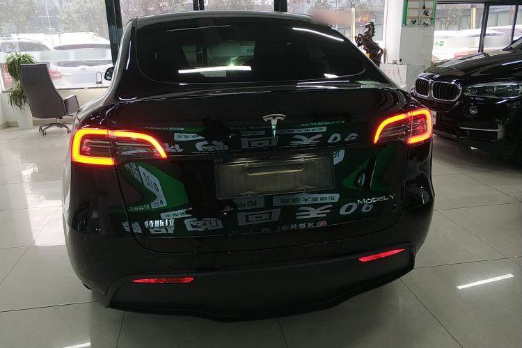 Used Tesla Model Y 2021 Standard Range Rear-Wheel Drive Version