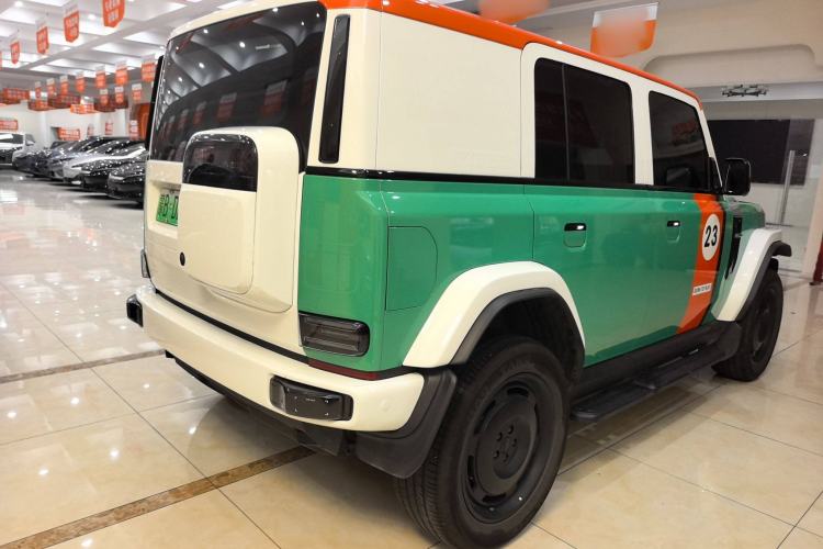 Used  V23 2025 401 Two-Wheel Drive Advanced Edition
