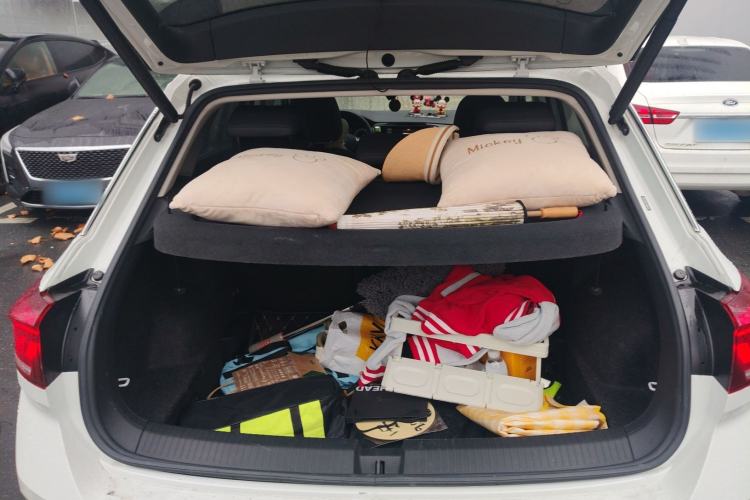 Used Volkswagen T-ROC 2019 280TSI DSG Two-Wheel Drive Comfort Version China VI Standard
