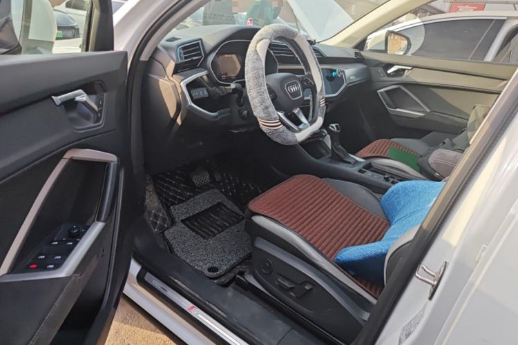 Used Audi Q3 2021 35 TFSI Fashion Dynamic Model