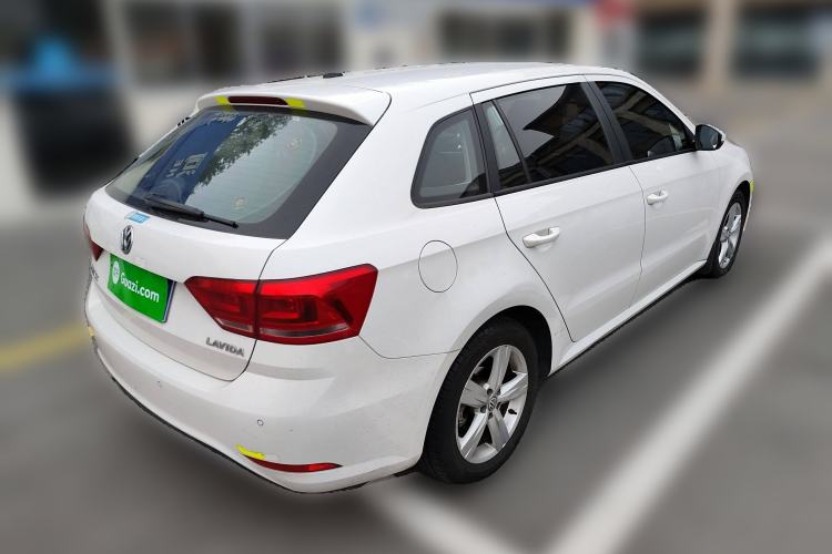 Used Volkswagen Gran Lavida 2017 1.6L Automatic Fashion Edition
