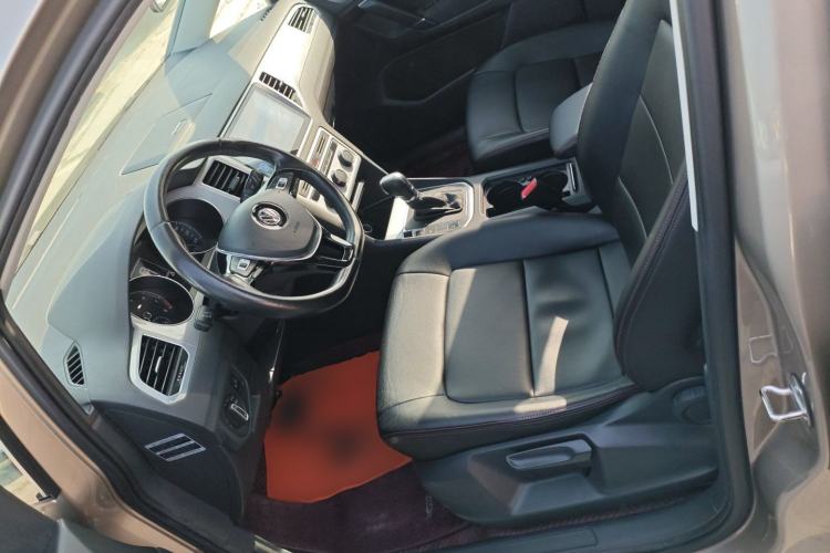 Used Volkswagen Golf Sportsvan 2016 230TSI Automatic Trend Edition
