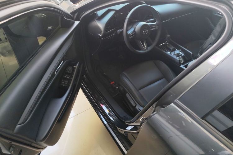 Used Mazda Mazda 3 Axela 2023 2.0L Automatic Zhiya Edition
