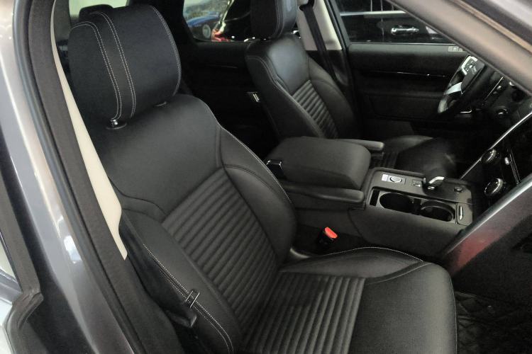 Used Land Rover Discovery 2024 360 PS S
