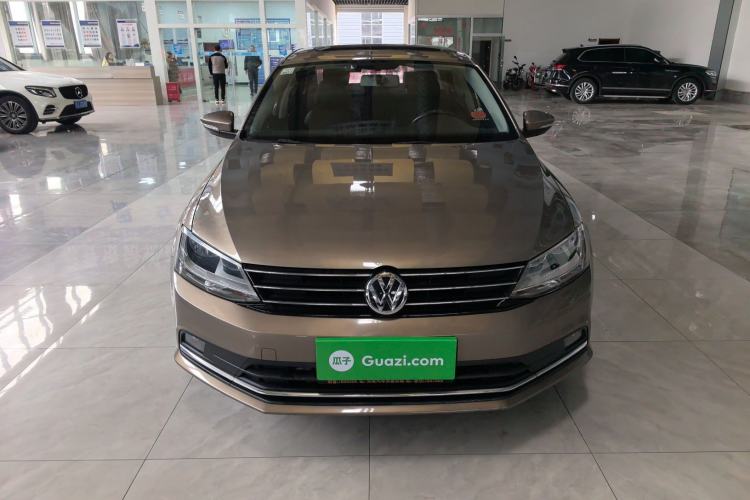 Used Volkswagen Sagitar 2017 1.6L Automatic Comfort Model
