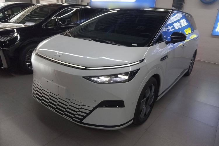 Used XPeng X9 2024 610 Long-Range Pro