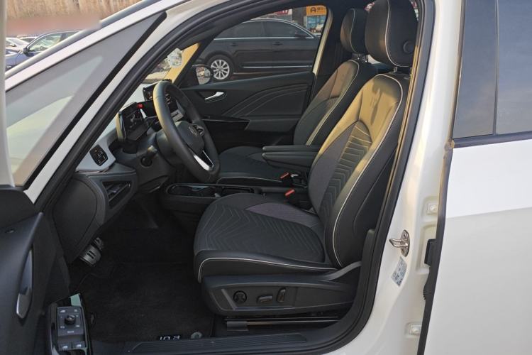 Used Volkswagen ID.3 2024 Outstanding Edition
