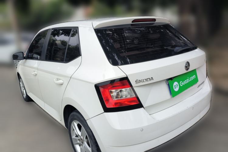 Used Skoda Fabia 2017 1.4L Automatic Car Enjoy Edition