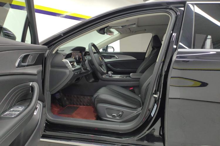 Used Hongqi H5 2024 1.5T DCT Smart Connect Flagship Edition
