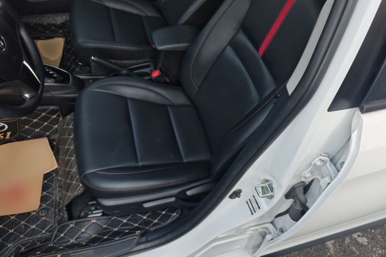 Used Toyota YARiS L 2020 X-Trail X 1.5L CVT Luxury Edition