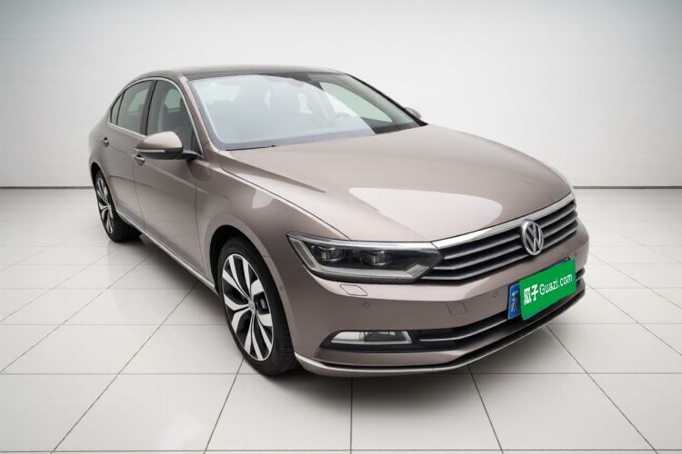 Used Volkswagen Magotan 2018 330TSI DSG Luxury Model