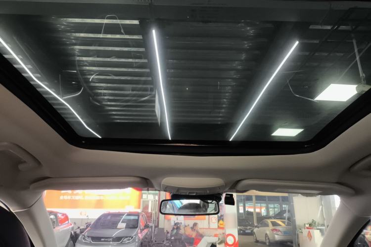 Used Ford Edge 2020 EcoBoost 245 Two-Wheel Drive Titanium 7-Seater
