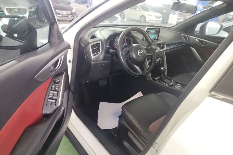 Used Mazda CX-4 2016 2.0L Automatic 2WD Blue Sky Dynamic Edition