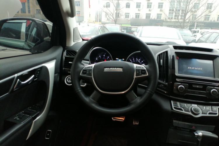 Used Haval H9 2016 2.0T Four-Wheel Drive Elite Version 7 Seats
