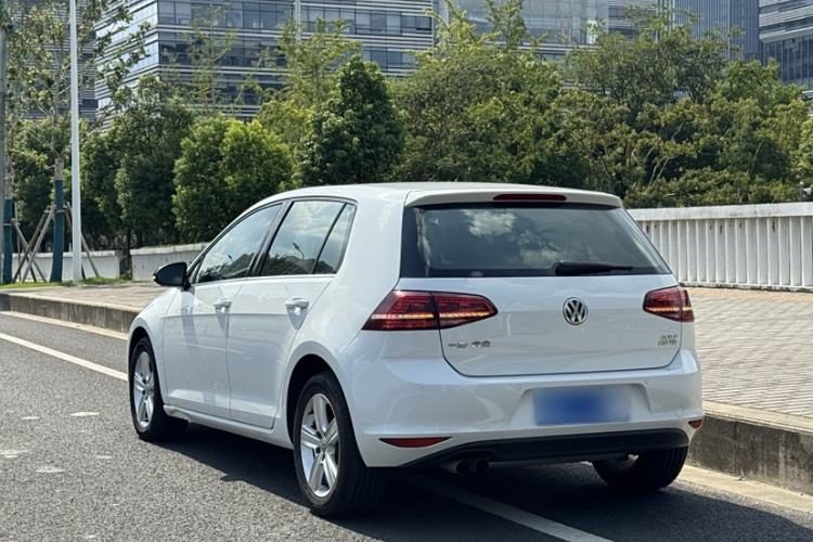 Used Volkswagen Golf 2017 230TSI Automatic Comfort Edition – Celebrating Milestone of One Million Units
