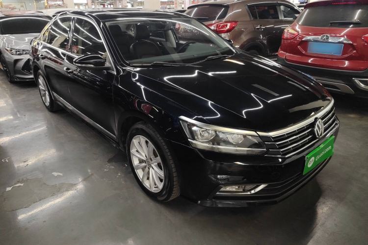 Used Volkswagen Passat 2017 330TSI DSG Luxury Edition
