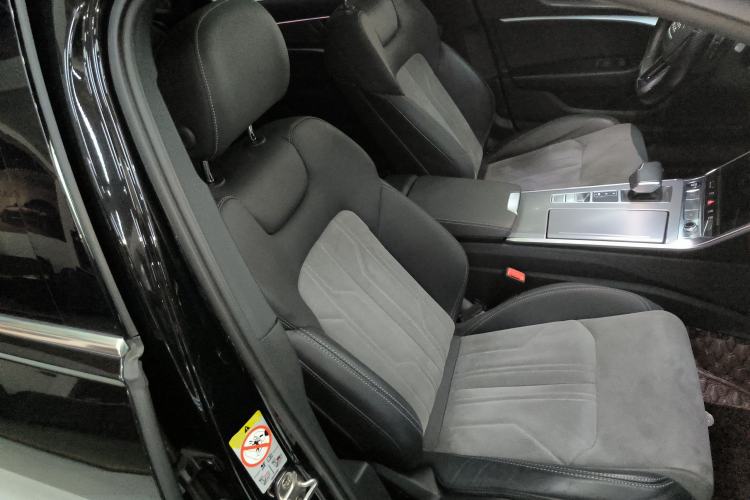 Used Audi A6L 2023 40 TFSI Luxury Dynamic Model
