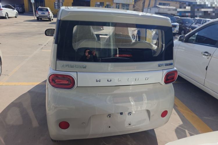 Used Wuling Hongguang MINIEV 2024 3rd Generation 215km Youth Edition
