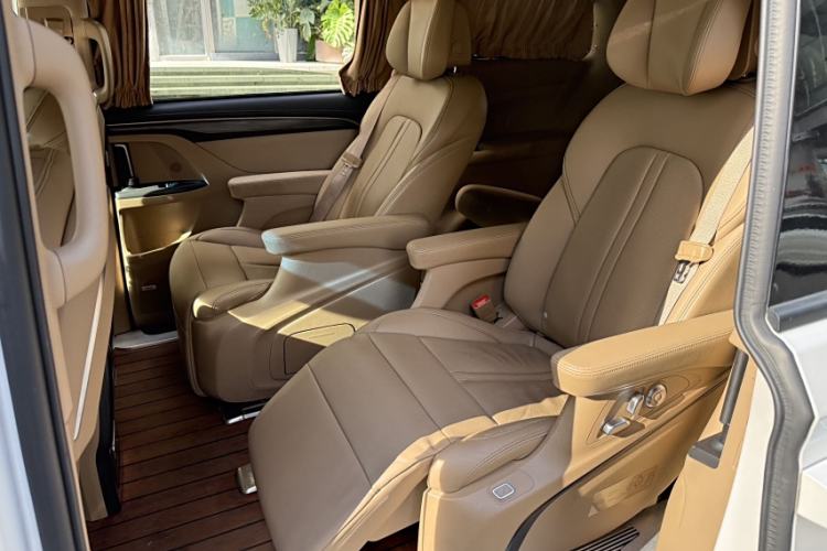 Used Buick GL8 2021 ES Land Cruiser 653T Flagship Model
