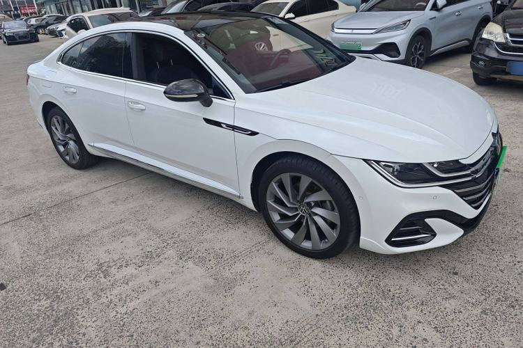 Used Volkswagen FAW-Volkswagen CC 2024 380TSI Striking Edition
