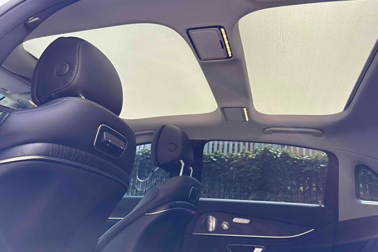 Used Mercedes-Benz E-Class 2019 Restyled E 300 L Sporty and Stylish Edition