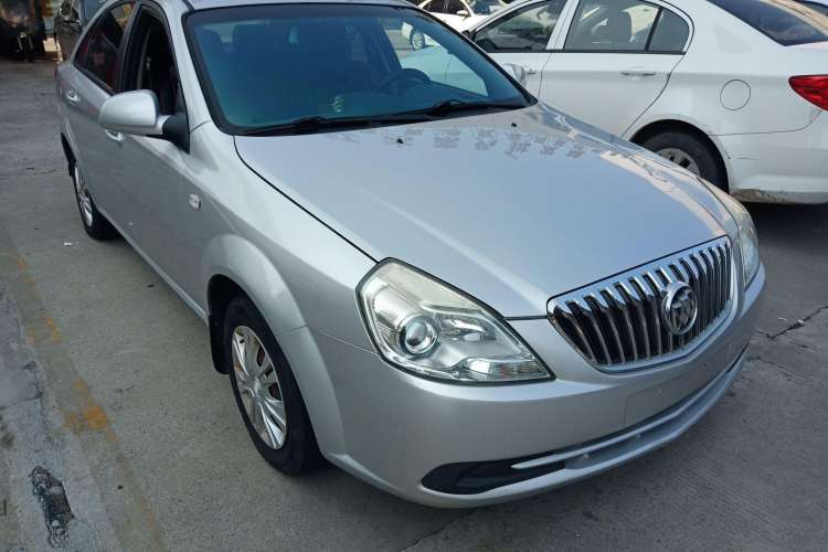 Used Buick Excelle 2015 1.5L Manual Classic Trim
