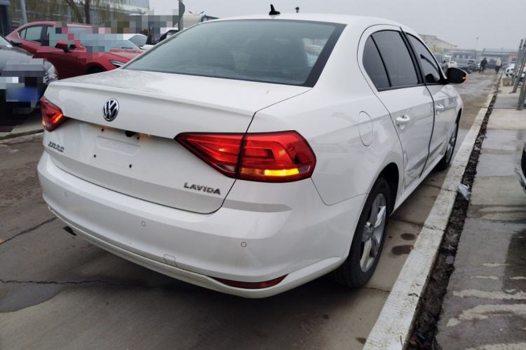 Used Volkswagen Lavida 2018 Classic 1.5L Automatic Fashion Edition China VI Standard
