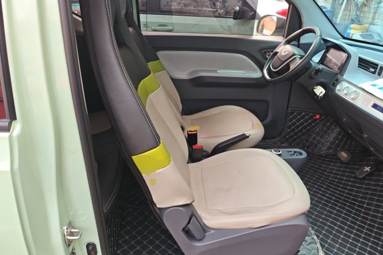 Used Wuling Hongguang MINIEV 2021 Macaron Fashion Model Lithium Iron Phosphate