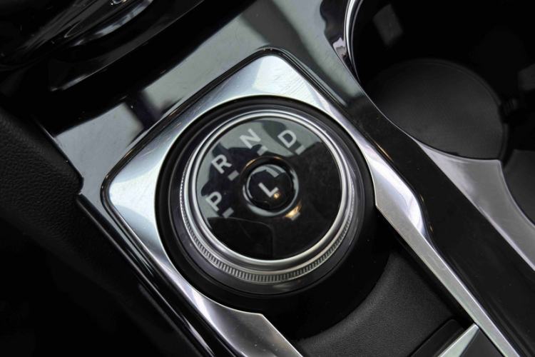 Used Ford Escape 2020 EcoBoost 245 Two-Wheel-Drive Titanium Edition
