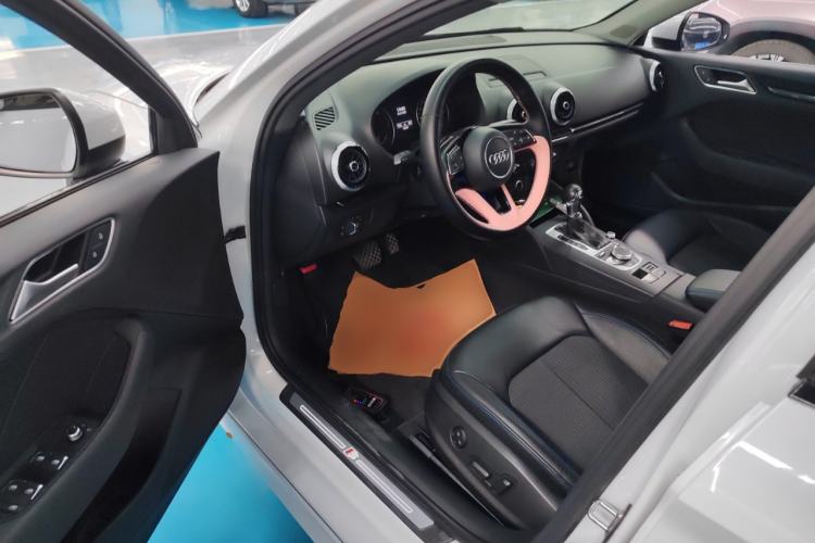 Used Audi A3 2018 30th Anniversary Edition Limousine 35 TFSI Fashion Model
